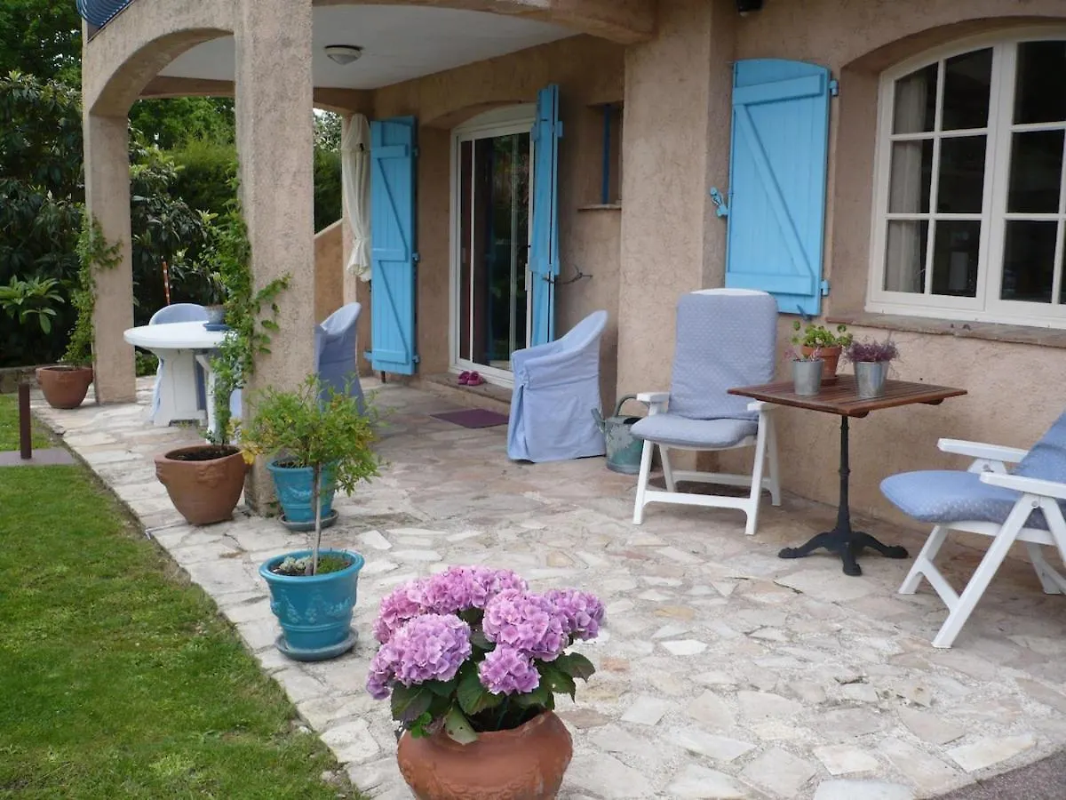 Holiday home Mougins Apartment In Provencal House Near Cannes